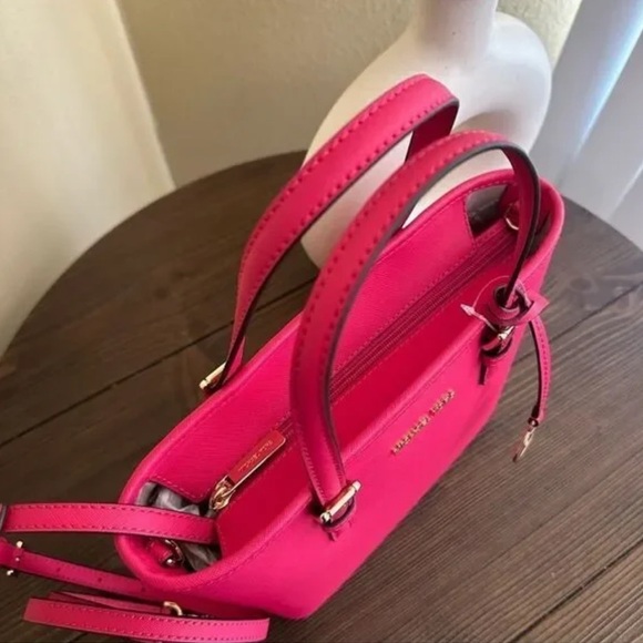 Michael Kors Fushia Pink Jet Set XS Carryall Mini Tote Bag - Picture 3 of 4